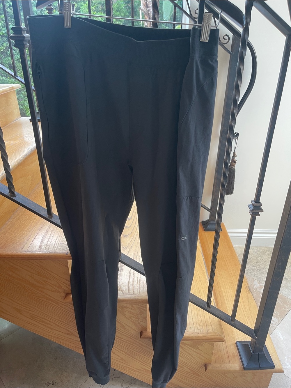 Alo Dark Grey Active Jogger Pants with Logo